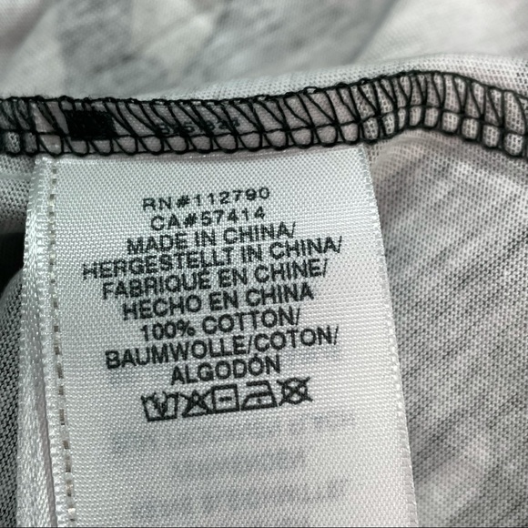 True Religion in Woodland Camo Crystal Logo 2 Sided Womens Large Size T-Shirt - Picture 10 of 11